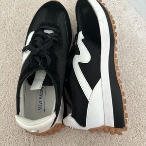 Steve Madden Black and White Athletic Shoes